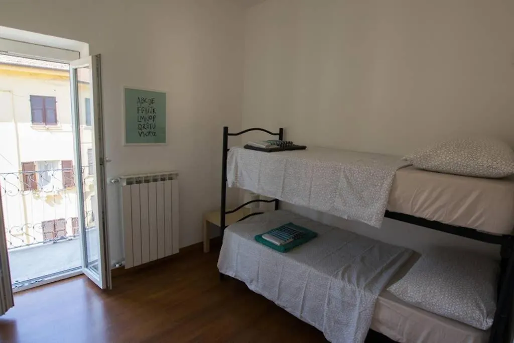 Casaurora - Apartment 20Steps From 5 Terre Train Station In La Spezia