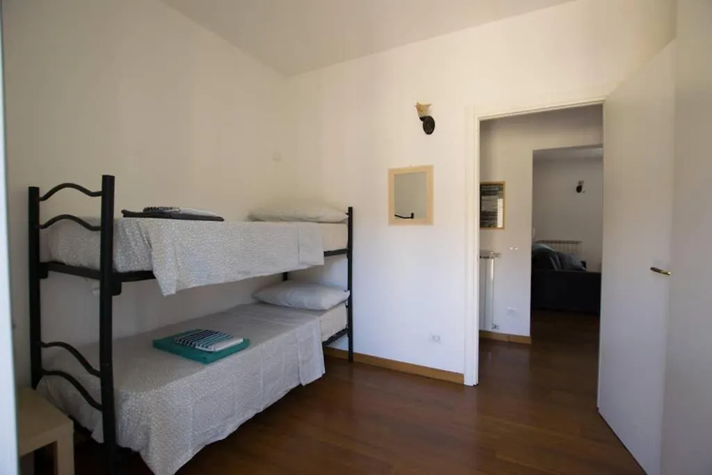 Casaurora - Apartment 20Steps From 5 Terre Train Station In La Spezia